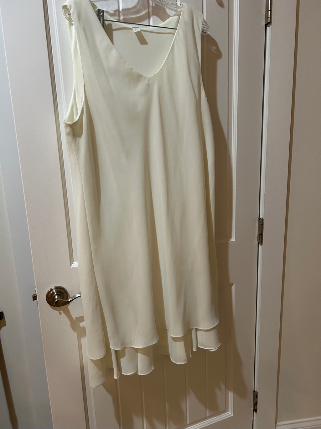 Elegant Cream Sleeveless V-Neck Layered Dress Lined